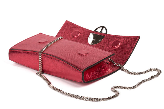 Strawberry Red leather clutch bag/wallet with a burnished metallic emblem buckle on a white background. - DEI DUCHI (AMALTEA)