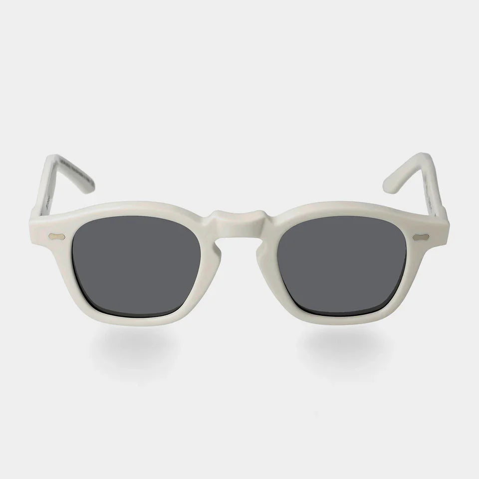 White sunglasses with dark lenses on a light gray background - Dei Duchi (TBD Eyewear)
